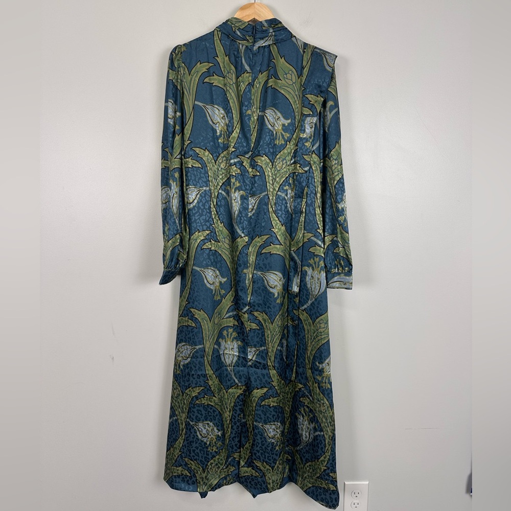 TUCKERNUCK Deco Floral Satin Faven Dress - Picture 8 of 12
